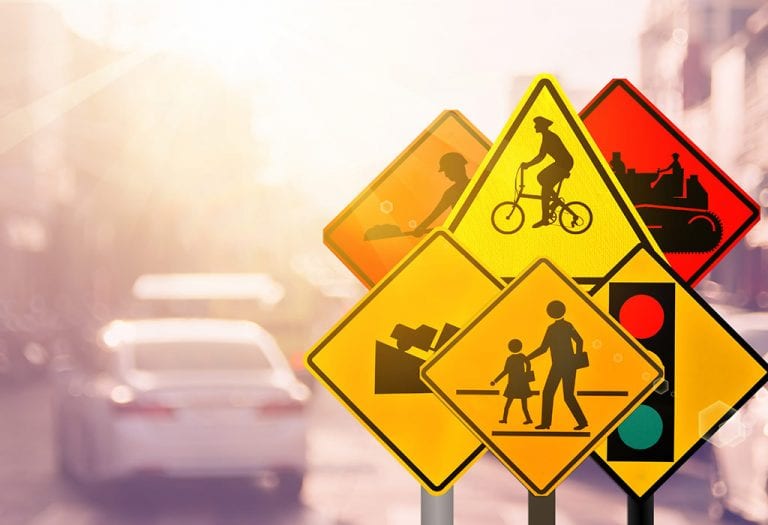 15 قاعدة مهمة لتعليم أطفالك مبادئ السلامة على الطريق أحلى هاوم