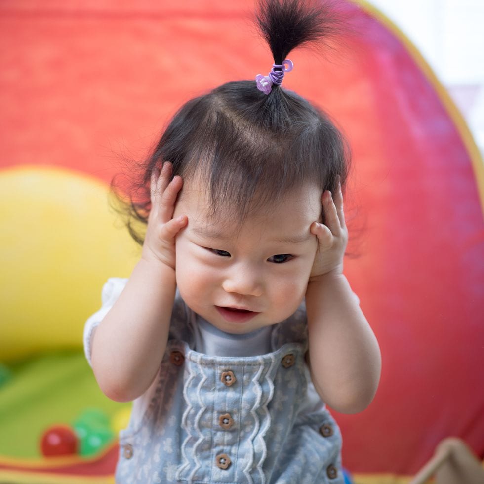 كيفية تهدئة الطفل عند البكاء - 3 طرق - %categories