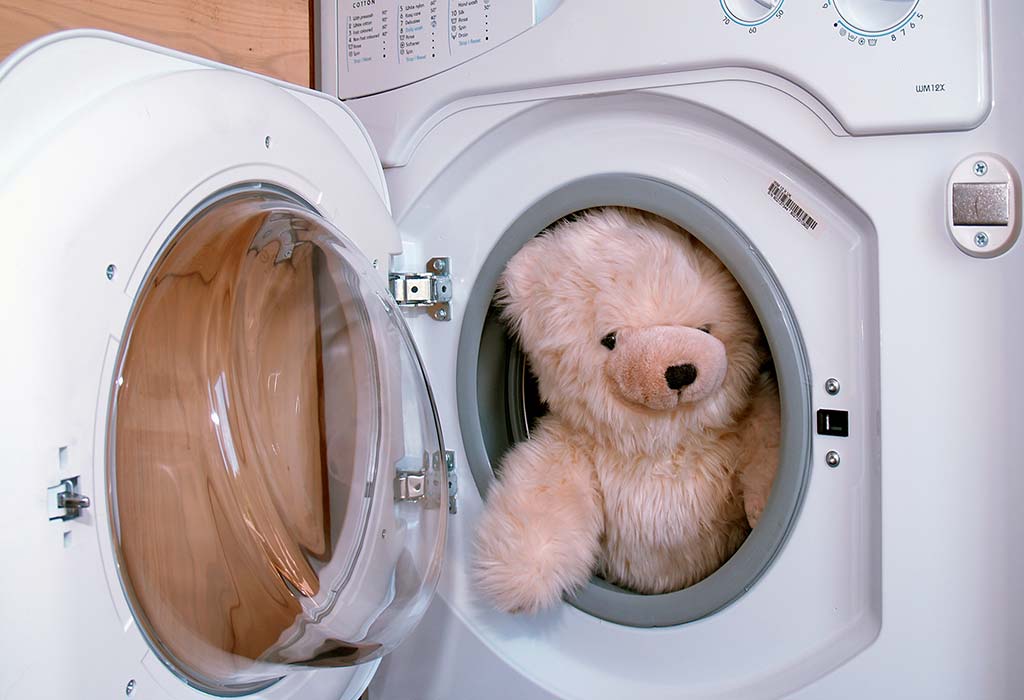 نصائح مفيدة لغسل دمية الدب في المنزل بسهولة - %categories