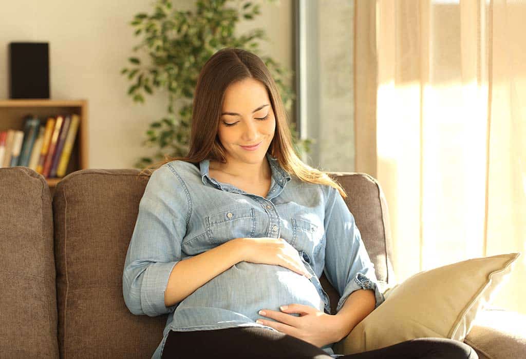 الضحك أثناء الحمل - فوائد للأم والطفل - %categories