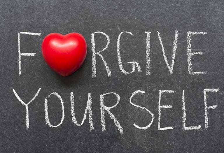 201935248 H 768x525 - كيف تسامح نفسك و تمضي ساطعا في الحياة