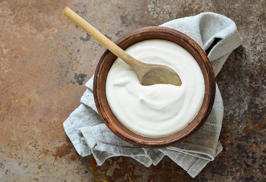 علاج الإسهال في المنزل Yogurt - طرق علاج الإسهال في المنزل