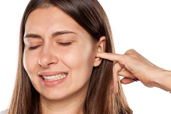 كيفية علاج حكة الأذنين: 9 نصائح والعلاجات المنزلية - %categories