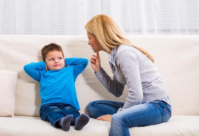 8 استراتيجيات للتعامل مع الاطفال العنيدين والسلبيين - %categories