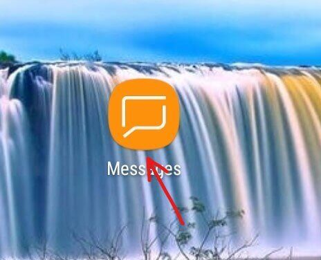 Open-the-in-built-messaging-app-by-clicking-on-it-1 إصلاح لا يمكن إرسال أو تلقي رسائل نصية على Android