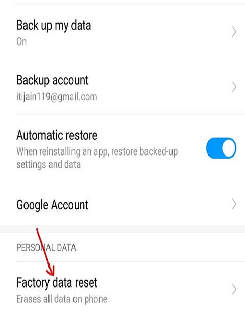Under-backup-and-reset-tap-on-Factory-data-reset إصلاح لا يمكن إرسال أو تلقي رسائل نصية على Android
