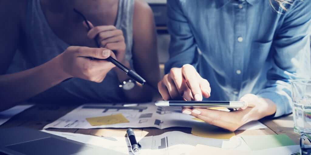marketing-professional-1024x512-1 كيفية استئجار المسوق الرقمي المثالي
