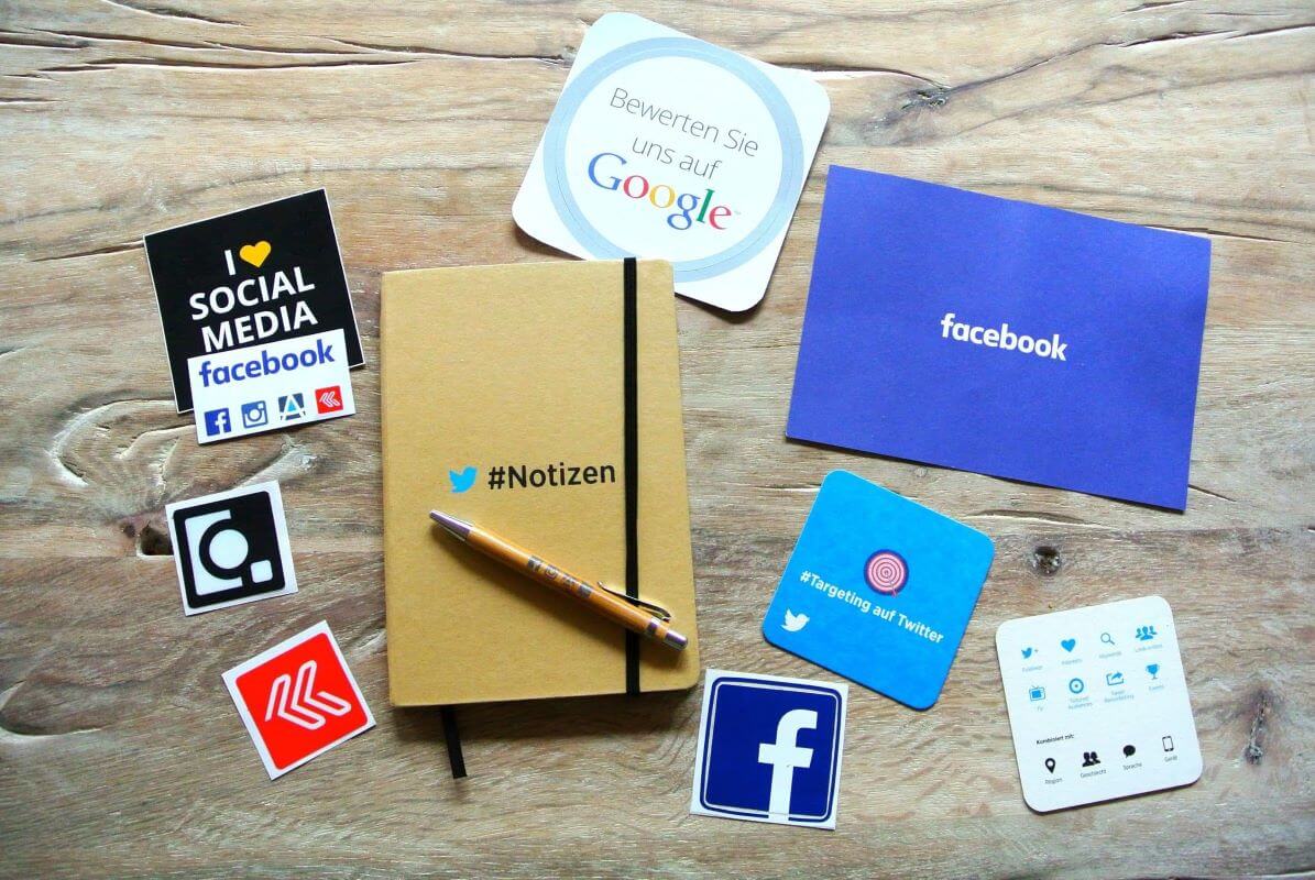 social_media_fallacies اتساق العلامة التجارية: لماذا هو مهم جدا؟