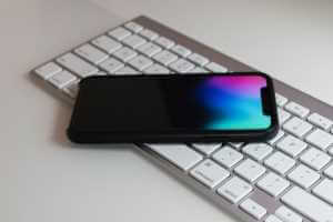 tap-to-wake-iphone-how-to-image-01_935adec67b324b146ff212ec4c69054f ما هو Tap to Wake على iPhone وكيفية استخدامها