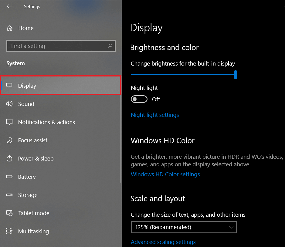 Click-on-Display-to-access-Display-settings 3 طرق لزيادة VRAM المخصص في Windows 10