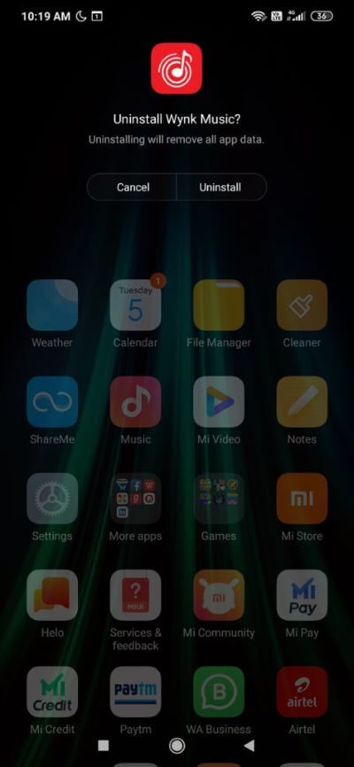 You-will-now-be-able-to-drag-the-icon.-Take-it-to-the-Uninstall-button-473x1024-1 كيفية إلغاء تجميد هاتف Android الخاص بك