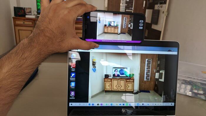 epoccam-action_200501_091831_935adec67b324b146ff212ec4c69054f كيفية استخدام EpocCam مع Zoom و Skype و Microsoft Teams و Google Meet على Windows