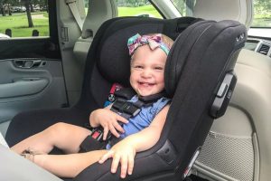 مقعد السيارة المواجه للخلف لطفلك: الإرشادات ونصائح السلامة - %categories
