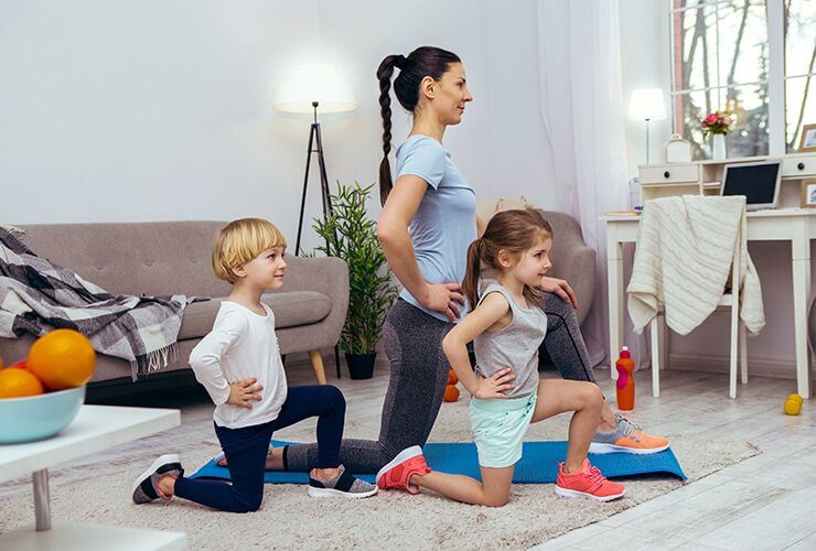 كيف يؤثر COVID-19 على الأطفال؟ - child boost the childs immune system against coronavirus feat - كيف يؤثر COVID-19 على الأطفال؟