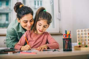 التعلم في المنزل: نصائح أحد الخبراء حول تعليم أطفالك أثناء العزل المنزلي - %categories