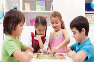 اللعب التعاوني للطفل , أهمية لتطوير الطفل في مرحلة الطفولة المبكرة - %categories