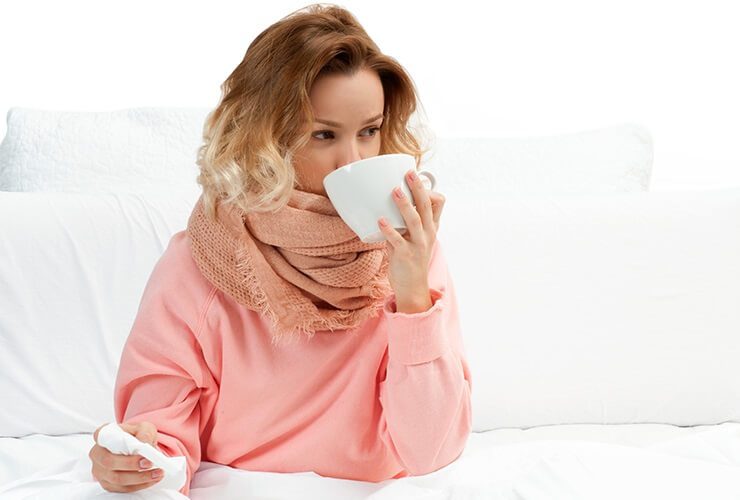 Witte vlekken in de keel: oorzaken, behandeling en zelfzorg | Het beste