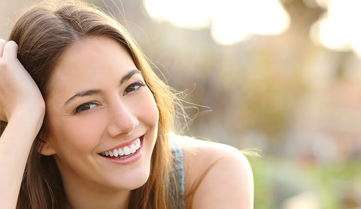 أفضل 10 أشياء يمكنك القيام بها لتحسين ابتسامتك - %categories