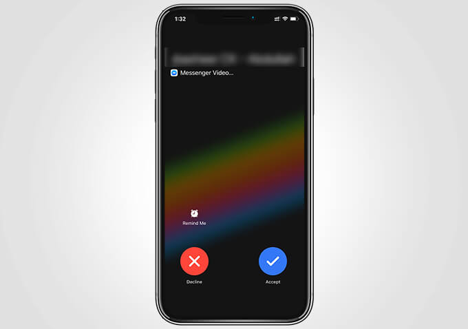 Messenger-Room-Call-on-iPhone كيفية استخدام Facebook Messenger Rooms لعقد مؤتمرات الفيديو