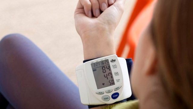 Hypotension artérielle (hypotension orthostatique) causes et
