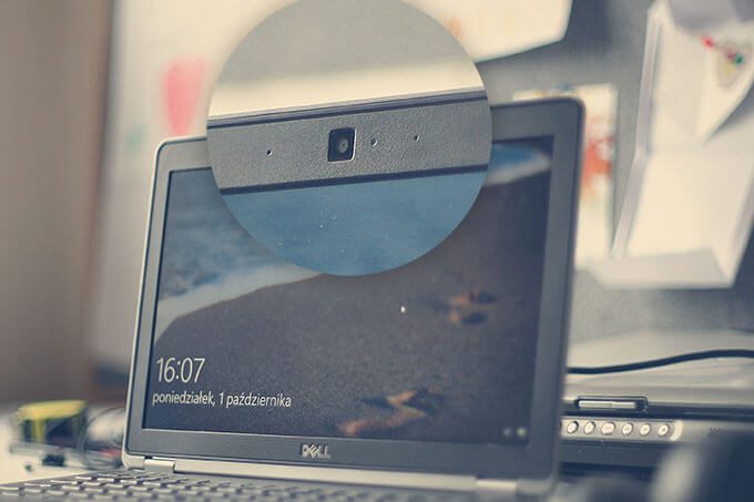 Windows-10-Laptop-Mic-Microphone- كيفية زيادة حساسية الميكروفون في Windows 10