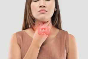 قصور الغدة الدرقية: أنواعه وأعراضه وعلاجه - glands-hormones hypothyroidismا causes feat - قصور الغدة الدرقية: أنواعه وأعراضه وعلاجه