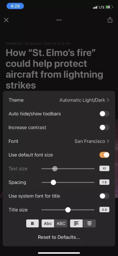 reeder-reading-2_40dd5eab97016030a3870d712fd9ef0f Reeder 4 مقابل Feedly: أي قارئ RSS هو الأفضل على iPhone