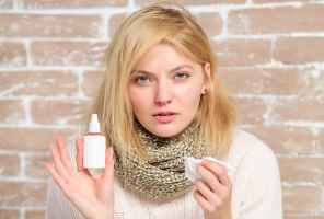 Causes de l'écoulement nasal persistant - ent le nez qui coule provoque l'exploit - causes du nez qui coule persistant