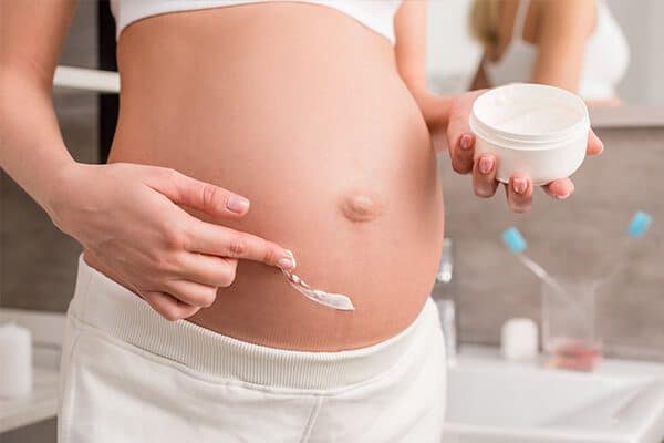 ما الذي يسبب علامات تمدد الحمل وكيفية تجنبها - %categories