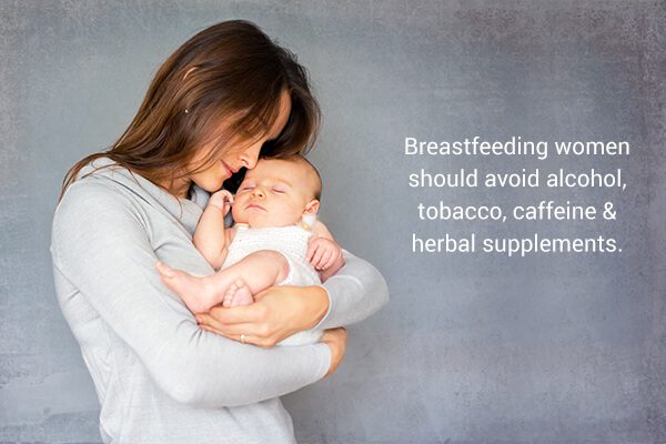 foods that breastfeeding women should avoid - أفضل العناصر الغذائية للأمهات المرضعات