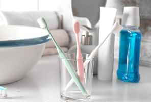 وجع الأسنان 101: الأسباب والعلاج - oral-health toothache causes fبeat - وجع الأسنان 101: الأسباب والعلاج