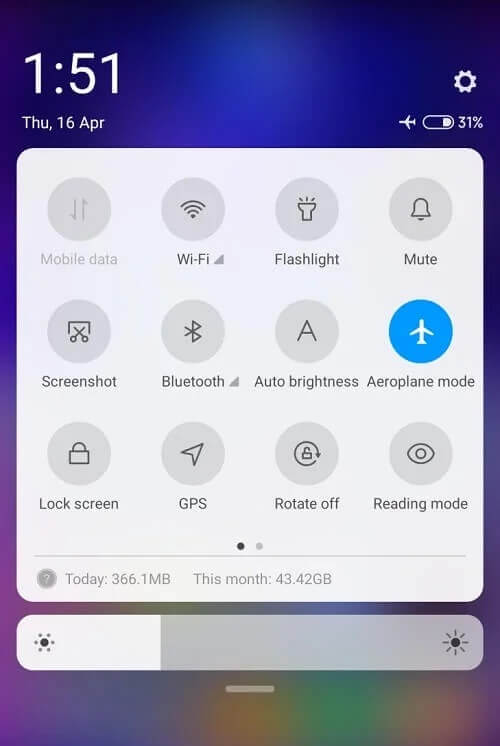 Toggle-on-Airplane-mode-and-wait-for-the-networks-to-cut إصلاح خطأ لا يمكن تحديث تغذية آخر المنشورات لـ Instagram على Android