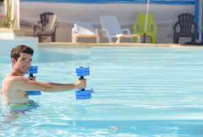 Avantages pour la santé de l'exercice dans l'eau - santé cardiaque avantages de l'exercice dans les sports nautiques