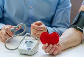 Bluthochdruck: Ursachen, Risikofaktoren und Komplikationen - Herzgesundheit Niedriger Bluthochdruck verursacht Leistung - Bluthochdruck: Ursachen, Risikofaktoren und Komplikationen