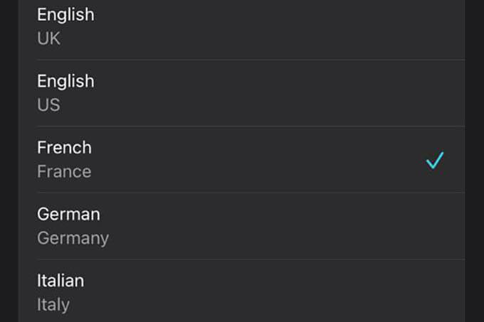 Choose-Language-on-iPhone-Translate-App كيفية ترجمة المحادثات باستخدام تطبيق الترجمة على iPhone