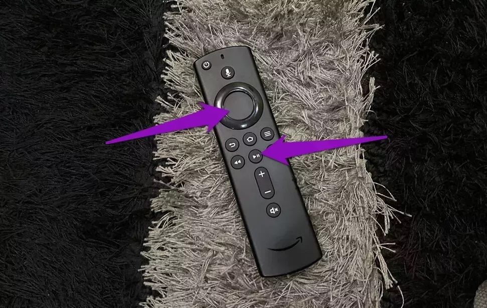 restart-with-remote_4d470f76dc99e18ad75087b1b8410ea9 أفضل 7 طرق لإصلاح تعذر تحديث Fire TV Stick