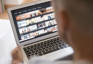 برنامج ترجمة الأفلام الأجنبية إلى العربية تلقائيا للكمبيوتر - windows ترجمة الأفلام الأجنبية إلى العربية تلقائيا للكمبيوتر 300x206 - برنامج ترجمة الأفلام الأجنبية إلى العربية تلقائيا للكمبيوتر