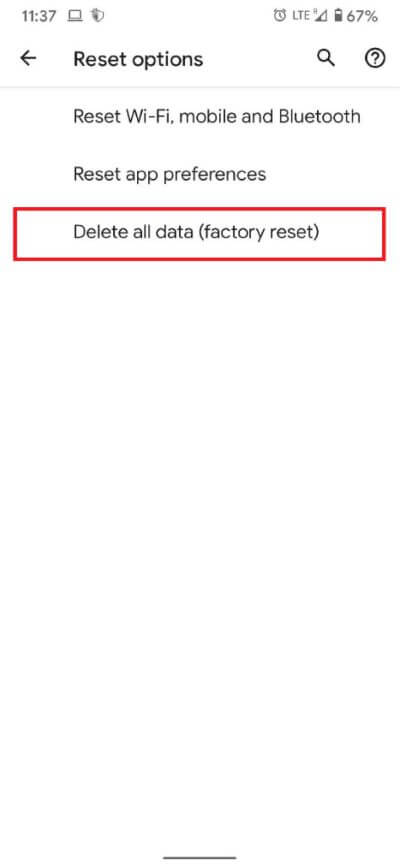 From-the-three-options-provided-tap-on-‘Delete-all-data-to-reset-your-phone-once-again.-473x1024-1 كيفية تجاوز التحقق من حساب Google على هاتف Android