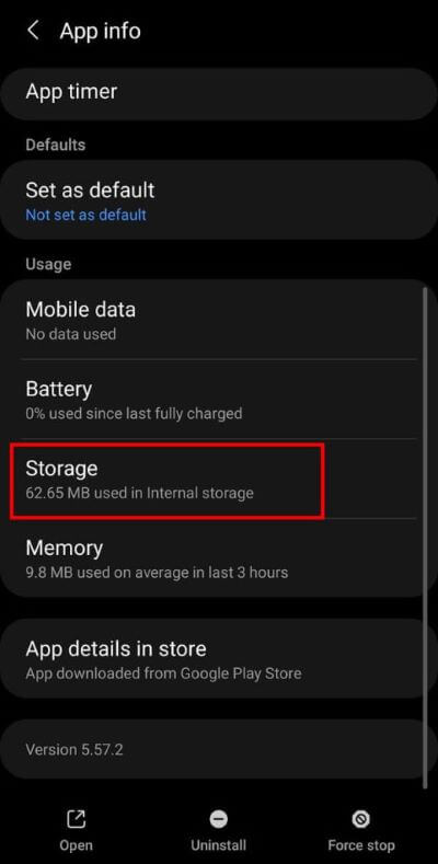 It-will-give-you-access-to-the-App-info-page.-Here-tap-on-the-Storage-option.-519x1024-1 كيفية إصلاح مشكلة فشل إضافة أعضاء على GroupMe