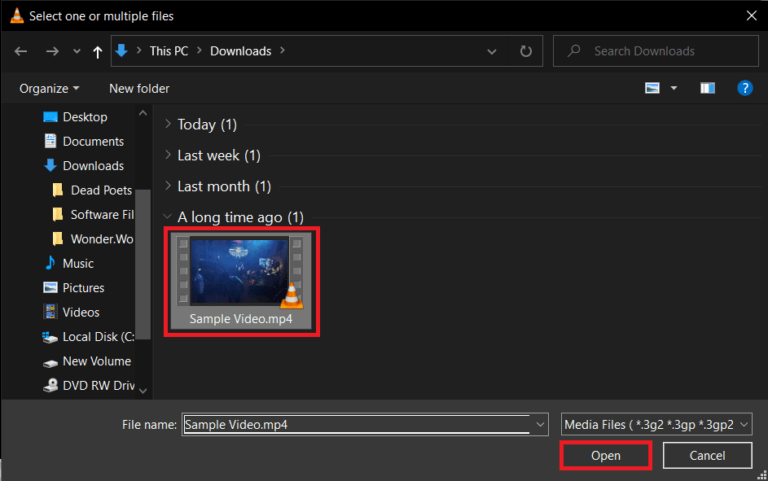 Navigate-to-the-video-destination-left-click-on-it-to-select-and-press-enter.-768x481-1 3 طرق لإزالة الصوت من الفيديو في نظام التشغيل Windows 10
