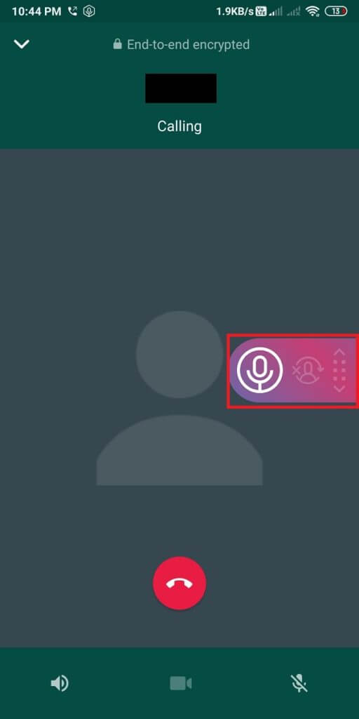 You-will-see-a-pink-microphone-icon-over-your-WhatsApp-call-512x1024-1 كيفية تسجيل مكالمات الفيديو والمكالمات الصوتية على WhatsApp؟
