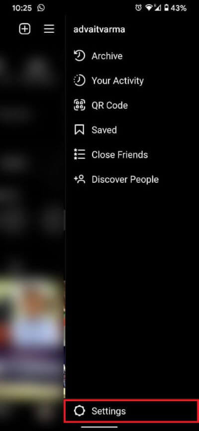 tap-on-the-settings-button-at-the-bottom.-473x1024-2 كيفية إصلاح خطأ عدم السماح بالنشر على Instagram