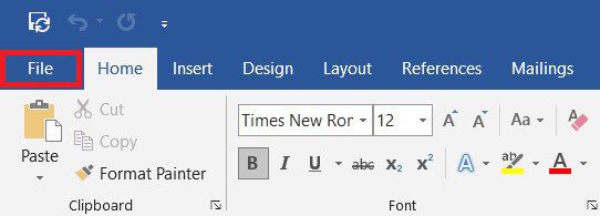 On-the-top-left-corner-of-the-screen-click-on-‘File. كيفية تعطيل المدقق الإملائي على Microsoft Word