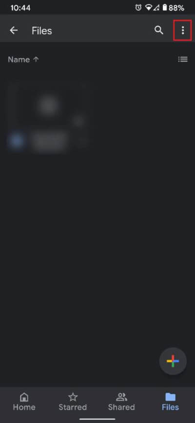 On-the-top-right-corner-of-the-screen-tap-on-the-three-dots-473x1024-1 كيفية نقل الملفات من Google Drive إلى آخر