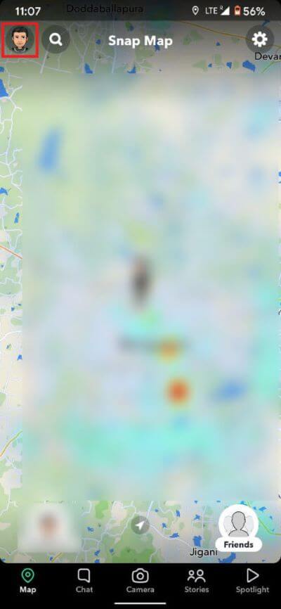 Return-to-the-map-page-and-tap-on-your-bitmoji-on-the-top-left-corner.-473x1024-1 اكتشف عدد الأصدقاء الذين لديك على Snapchat