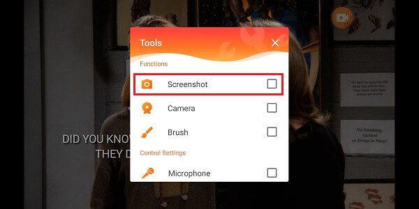 Tap-on-the-check-box-next-to-the-screenshot. كيف تأخذ لقطة شاشة على Netflix