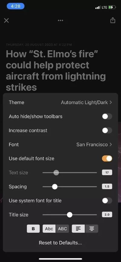 reeder-reading-2_40dd5eab97016030a3870d712fd9ef0f NetNewsWire مقابل Reeder: أي تطبيق قارئ RSS أفضل على iPhone