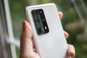 هاتف-هواوي-بي-40-برو-Huawei-P40-Pro-300x200 تعرف على افضل 5 جوالات 2021 فى السعوديه
