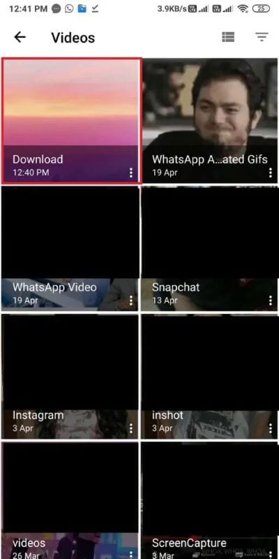 Click-on-the-Download-section-512x1024-1 كيفية تحميل مقاطع فيديو YouTube على الهاتف المحمول