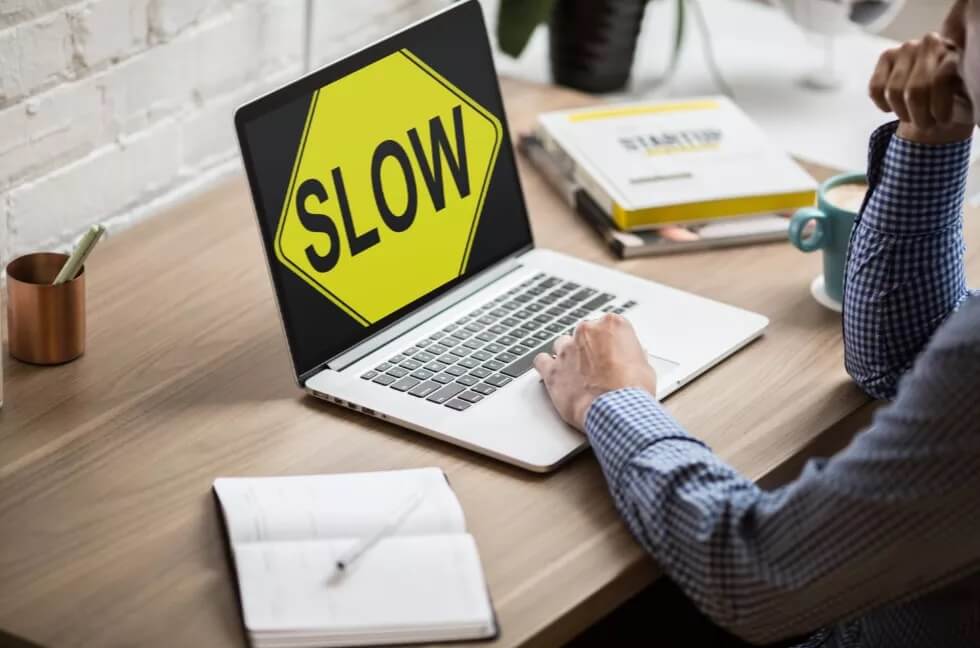 Top-7-Ways-to-Fix-Slow-Boot-Times-in-Windows-10_4d470f76dc99e18ad75087b1b8410ea9 أفضل 7 طرق لحل مشكلة تأخر فتح Windows 10